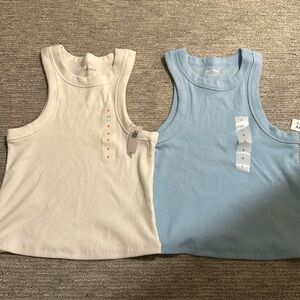 Old navy tank top bundle NWT